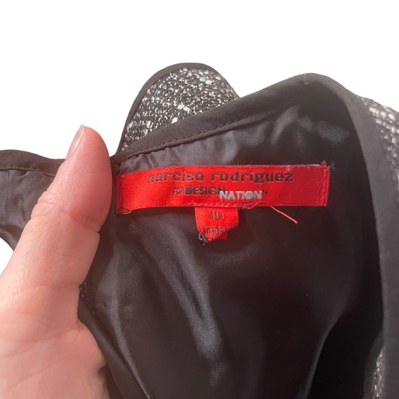 Narciso Rodriguez knee length black and white satin and tweed sleeveless dress - Picture 6 of 6